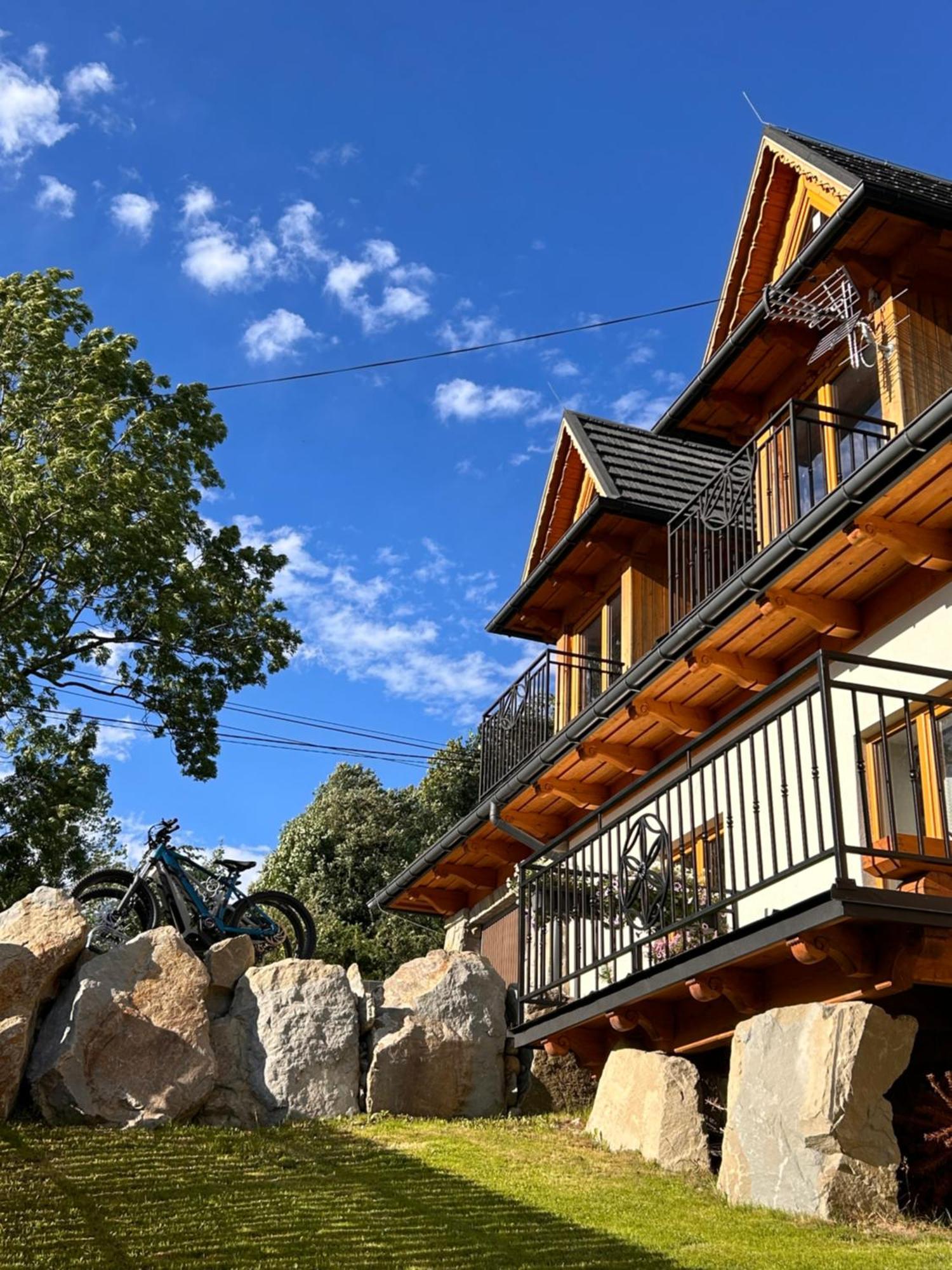 Apartment Apartamenty Willa Olsza Wood House & Mountain View & Sauna